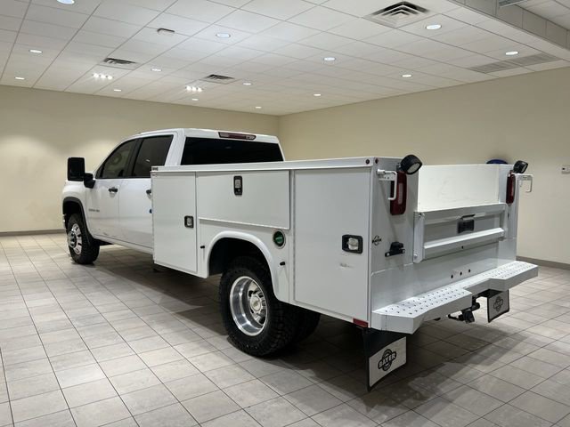 Used 2023 Chevrolet Silverado 3500 W/T w/ WT Convenience Package image 3