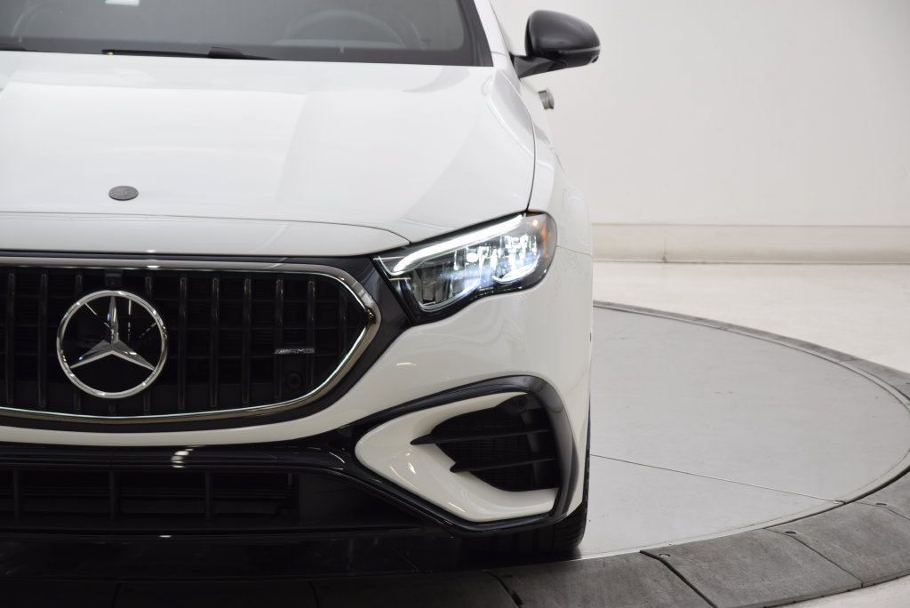 New 2027 Mercedes-Benz E 53 AMG e 4MATIC Sedan image 10