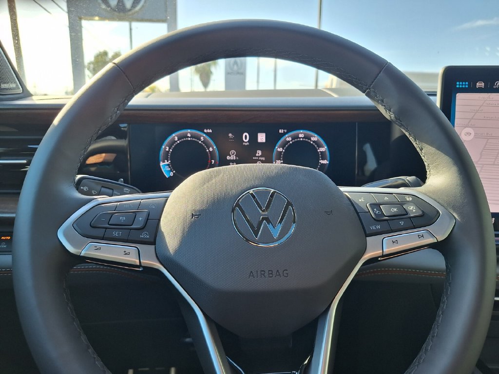 New 2027 Volkswagen Atlas SEL Premium R-Line AWD/4WD image 23