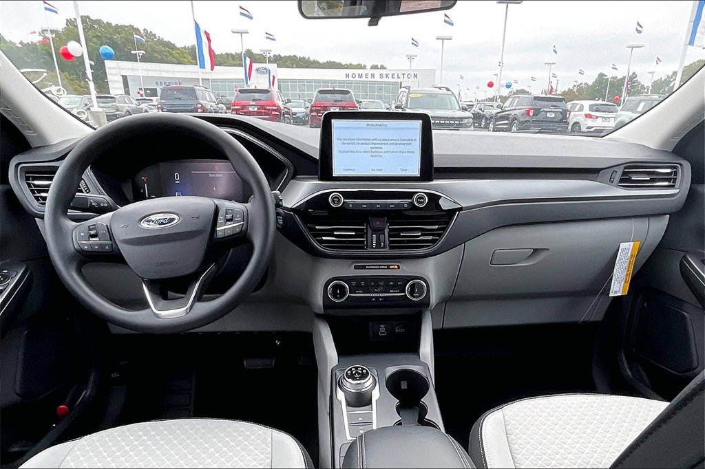 New 2026 Ford Escape Active image 5