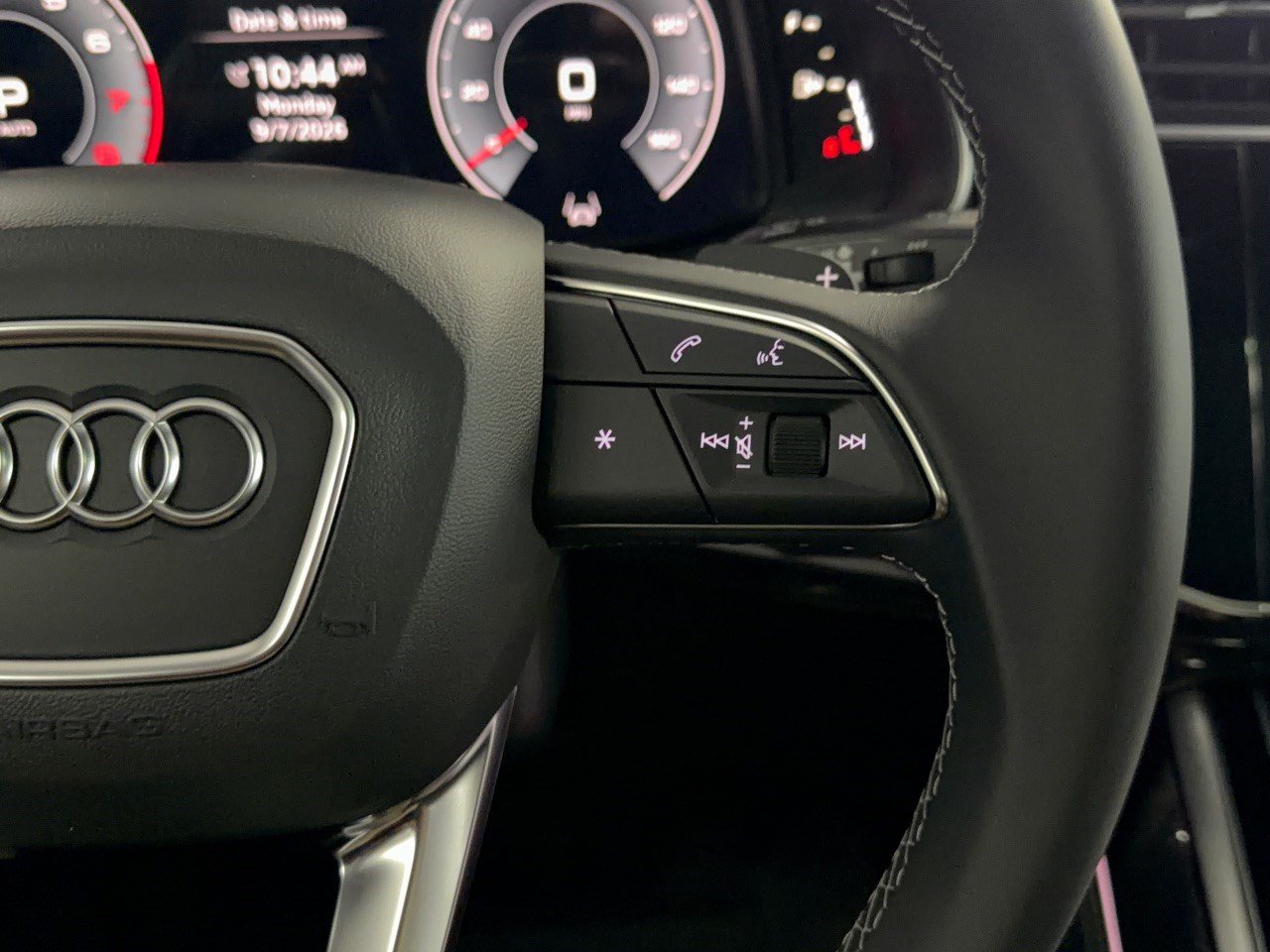New 2027 Audi Q8 Premium Plus AWD/4WD image 19