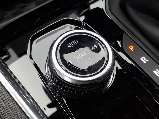 New 2026 GMC Canyon Elevation AWD/4WD image 16
