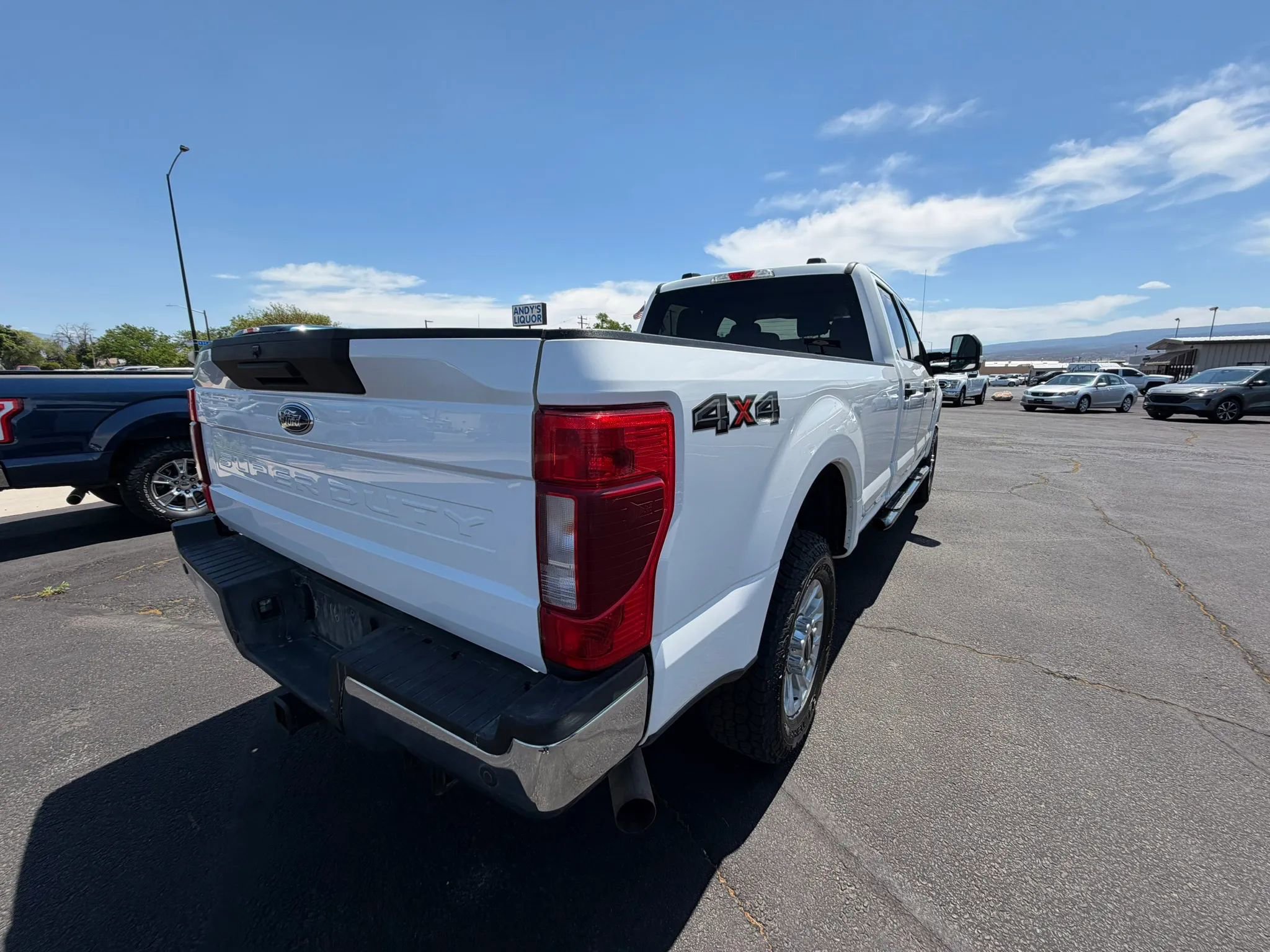 Used 2021 Ford F350 XLT w/ XLT Value Package AWD/4WD image 6