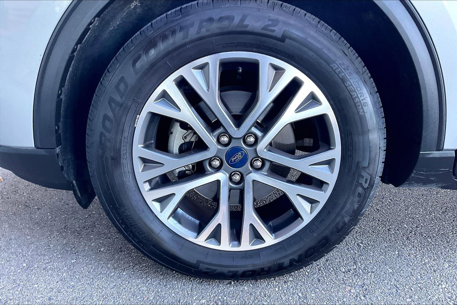 Used 2021 Ford Escape SEL image 23