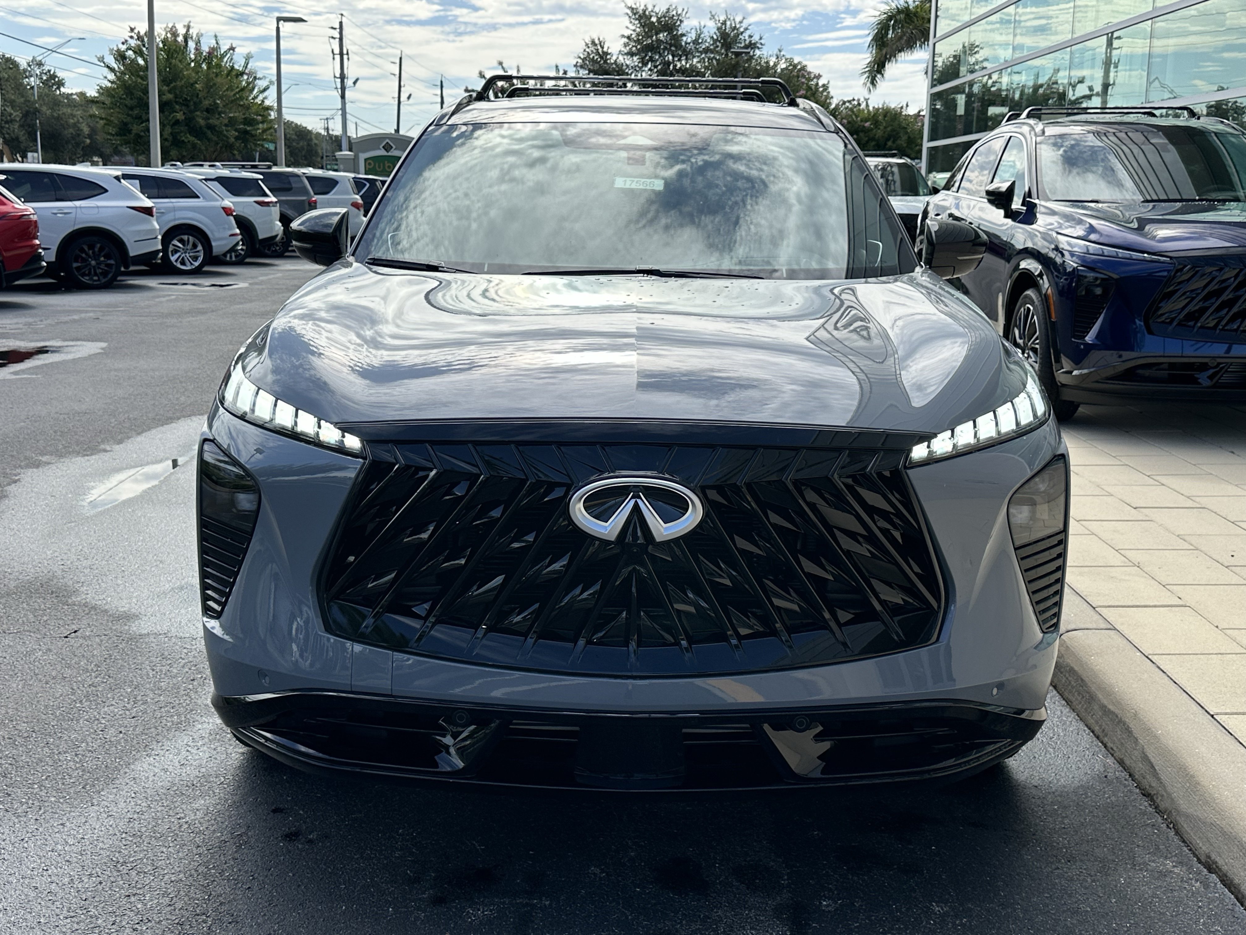 New 2027 INFINITI QX65 Autograph AWD/4WD image 2