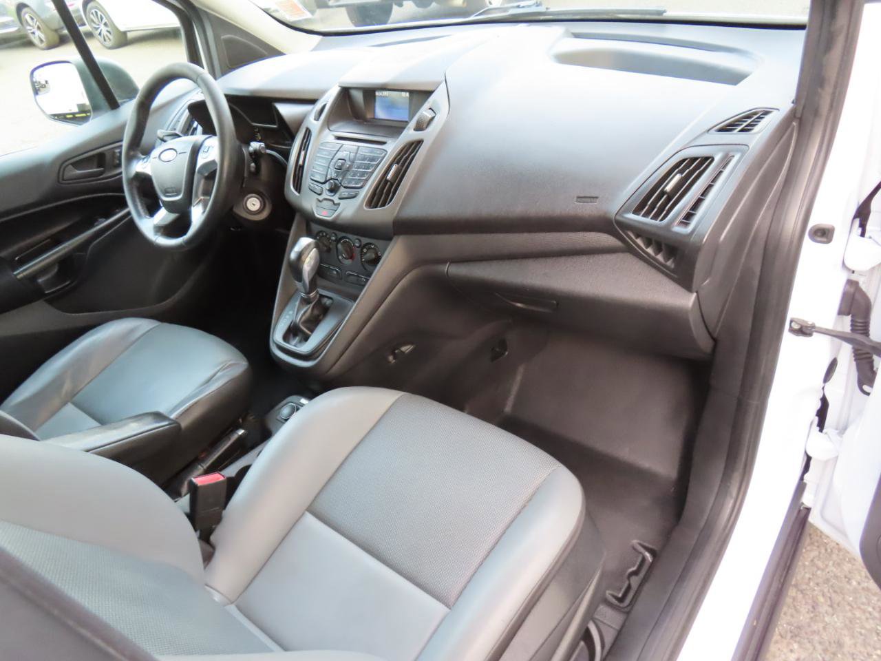 Used 2015 Ford Transit Connect XL FWD image 23