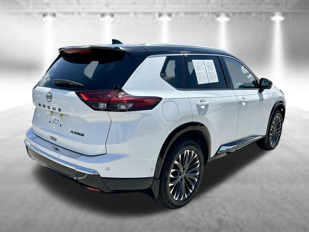 Certified 2024 Nissan Rogue Platinum FWD image 6