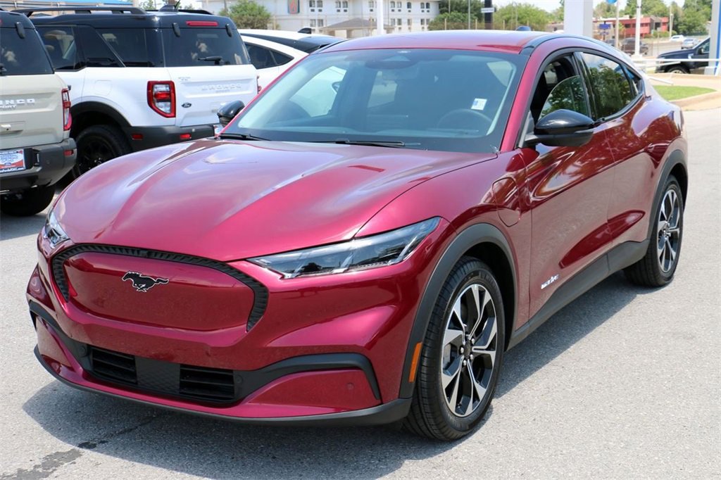 New 2025 Ford Mustang Mach-E Select w/ Comfort Package Lite image 2