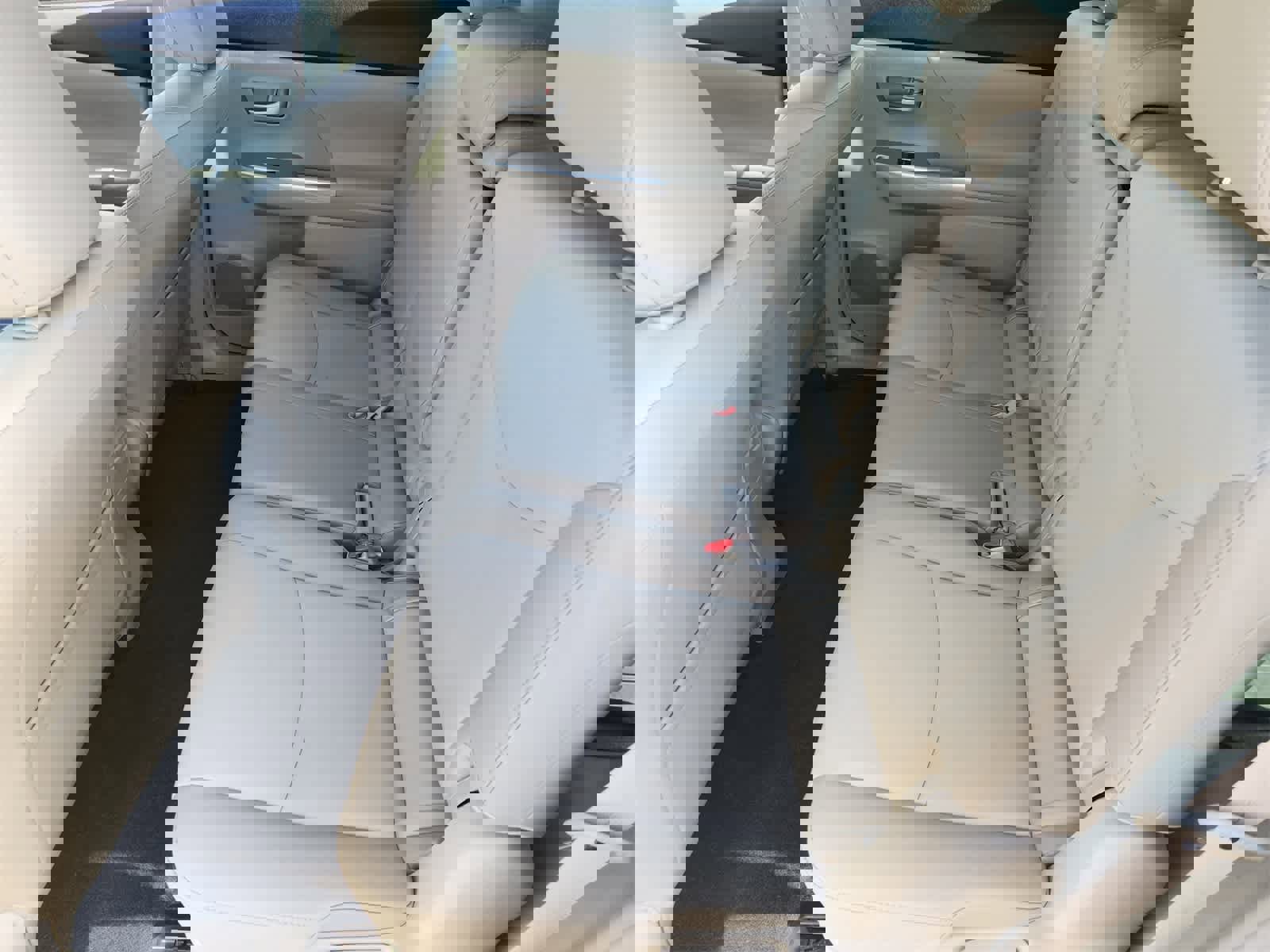 Used 2014 Toyota Prius V Five image 24