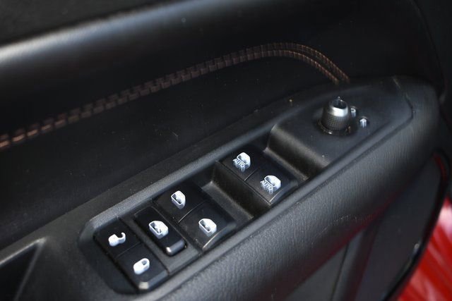 Used 2023 Jeep Compass Limited image 15