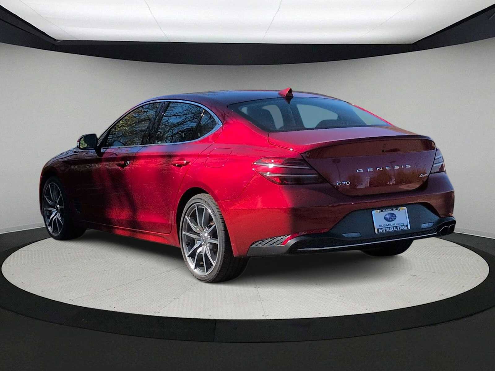 Used 2023 Genesis G70 2.0T image 6