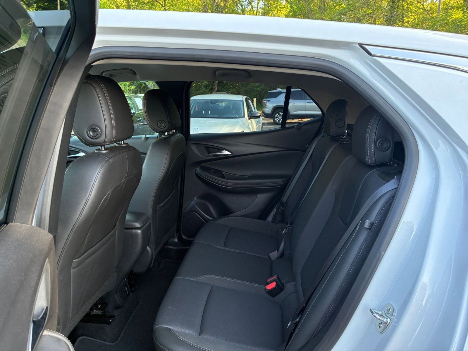 Used 2025 Buick Encore GX Preferred image 24