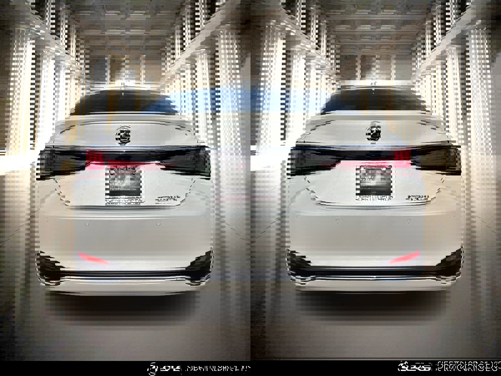 Certified 2025 Lexus ES 300h w/ Premium Package image 6