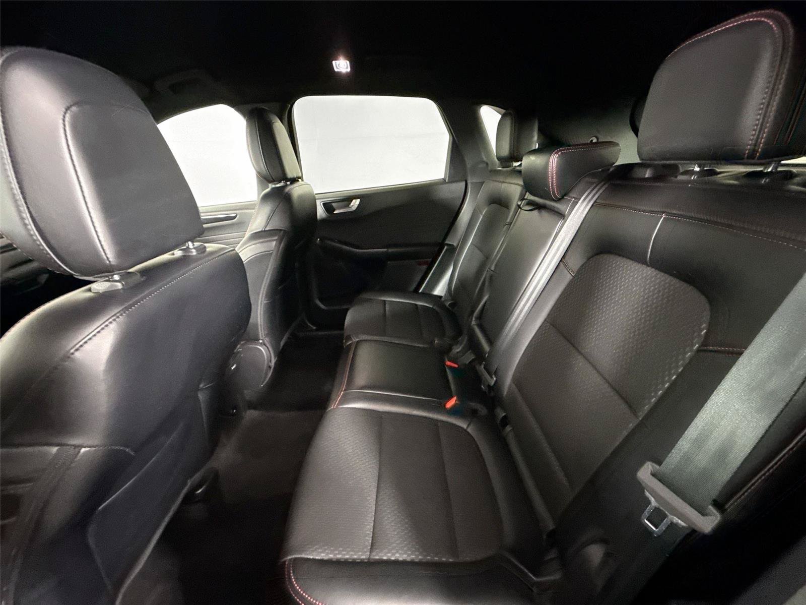 Used 2025 Ford Escape ST-Line FWD image 27