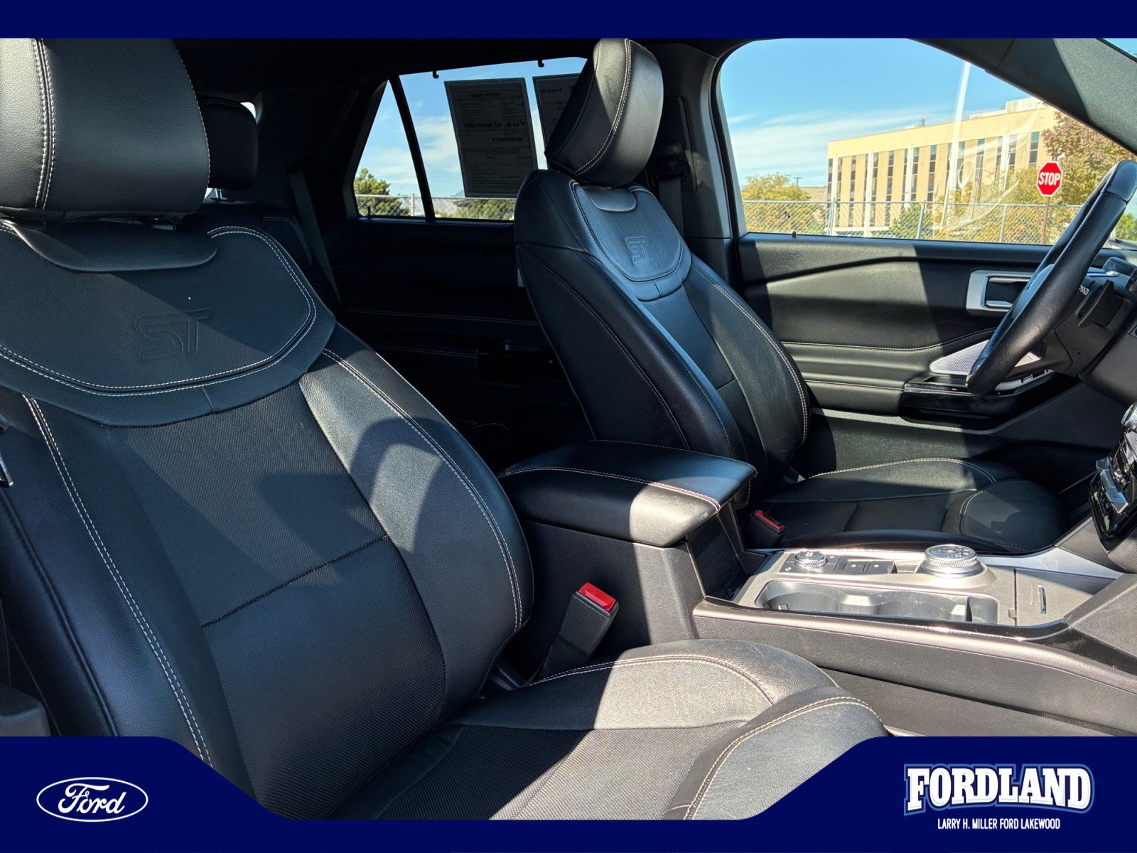 Used 2023 Ford Explorer ST w/ Equipment Group 401A AWD/4WD image 19