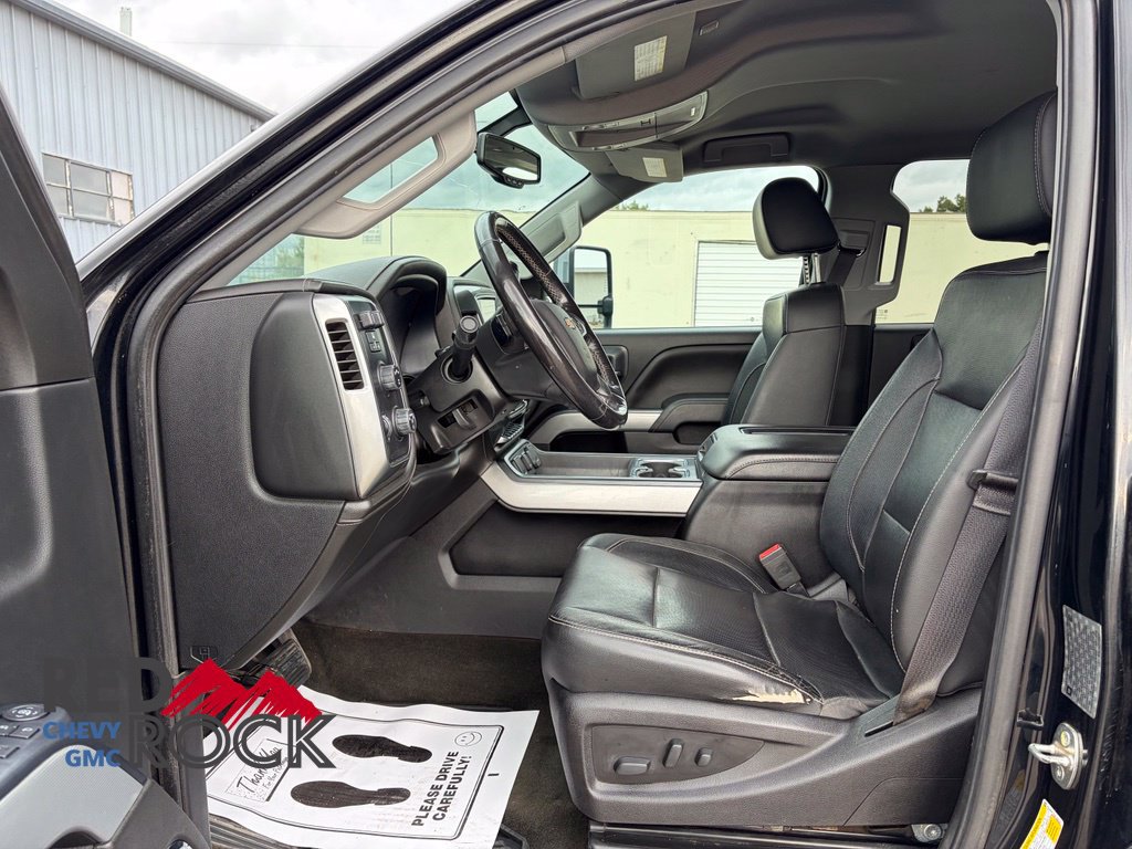 Used 2018 Chevrolet Silverado 3500 LTZ w/ Duramax Plus Package AWD/4WD image 10