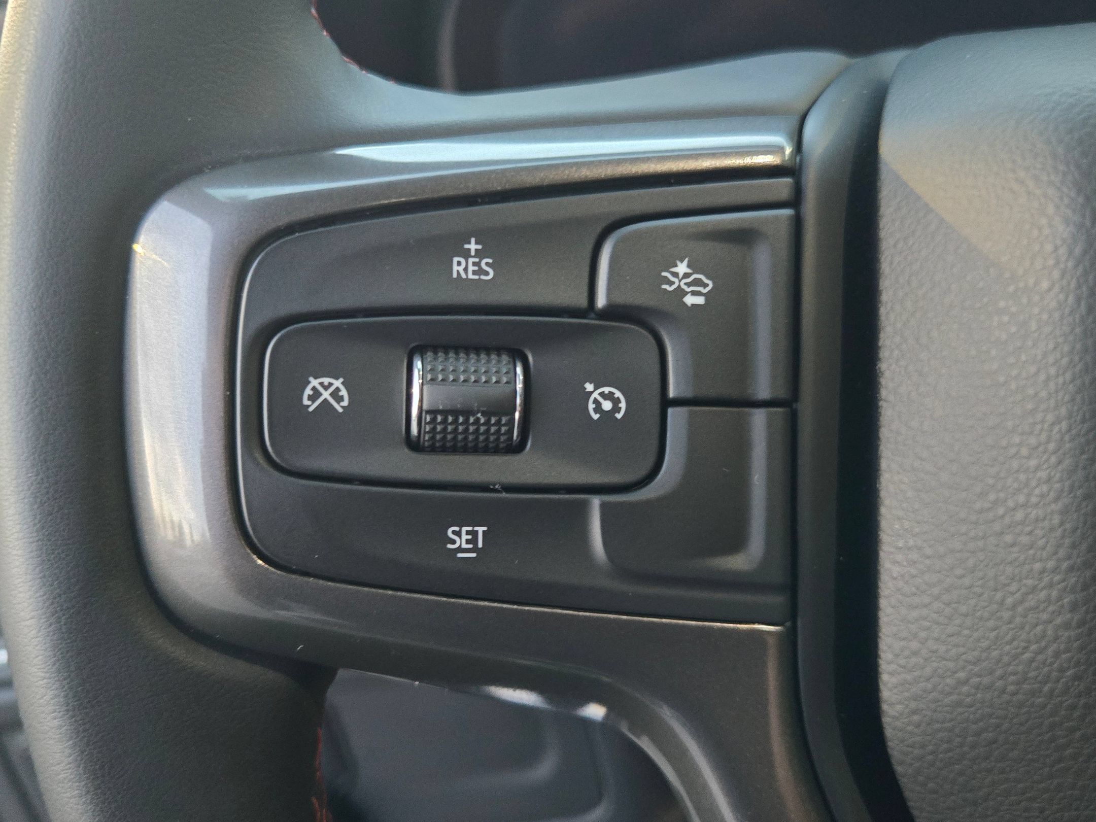 Used 2024 Chevrolet Tahoe RST AWD/4WD image 27