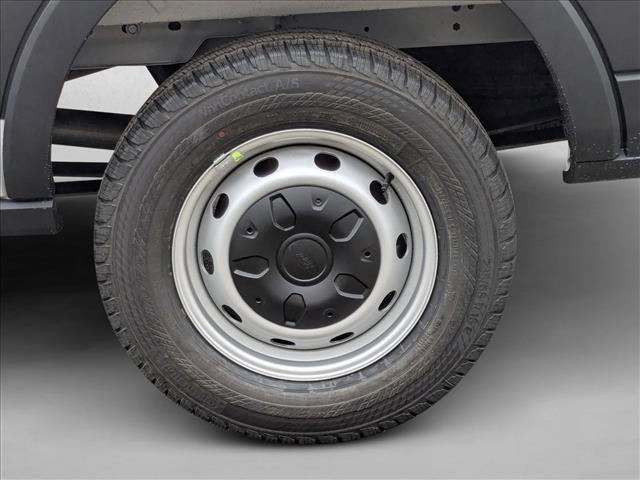 New 2026 Ford Transit 250 148 Medium Roof w/ Load Area Protection Package RWD image 10