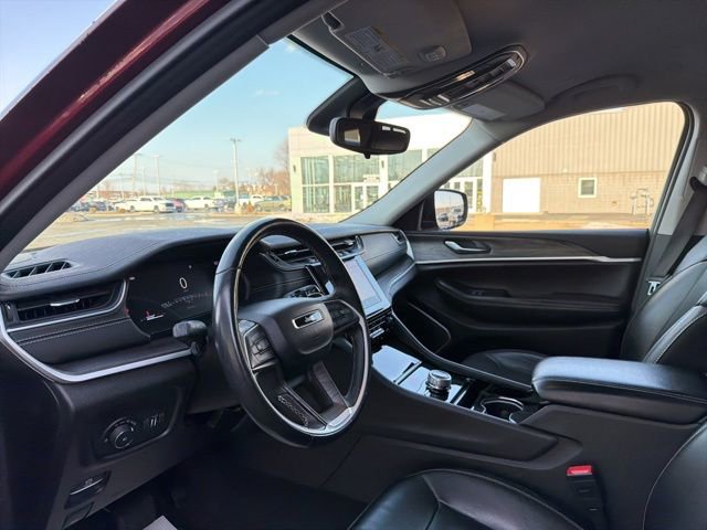 Used 2021 Jeep Grand Cherokee L Limited image 16