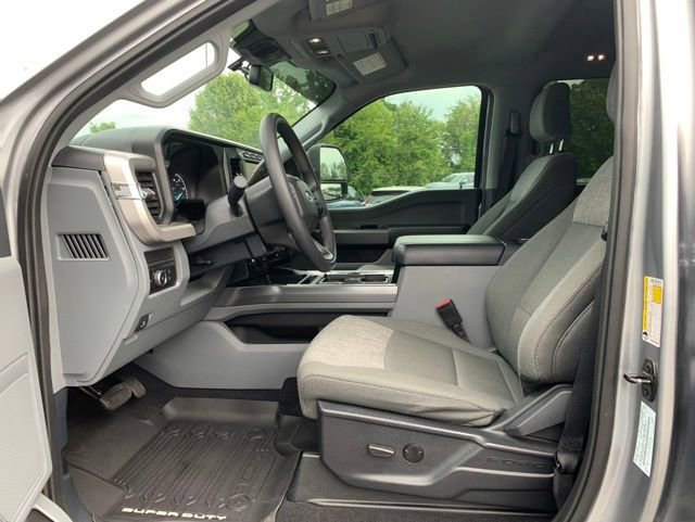 Certified 2023 Ford F250 XLT AWD/4WD image 13
