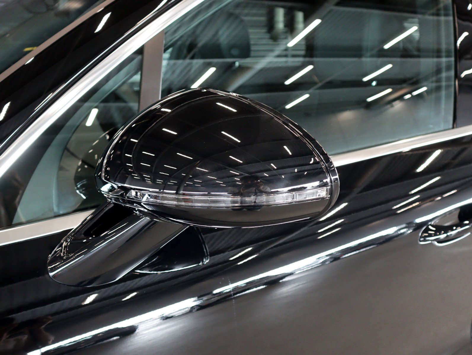 New 2026 Porsche Macan S image 28