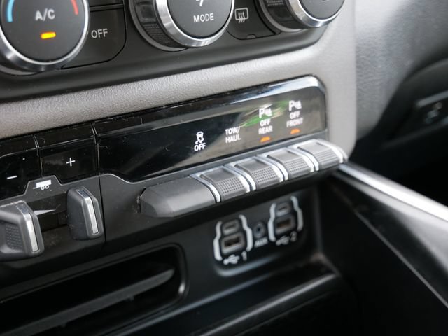 Used 2020 RAM 1500 Big Horn AWD/4WD image 22