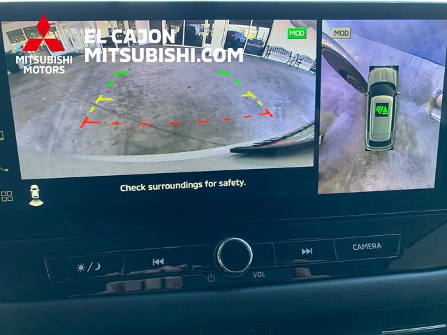 New 2026 Mitsubishi Outlander AWD image 19