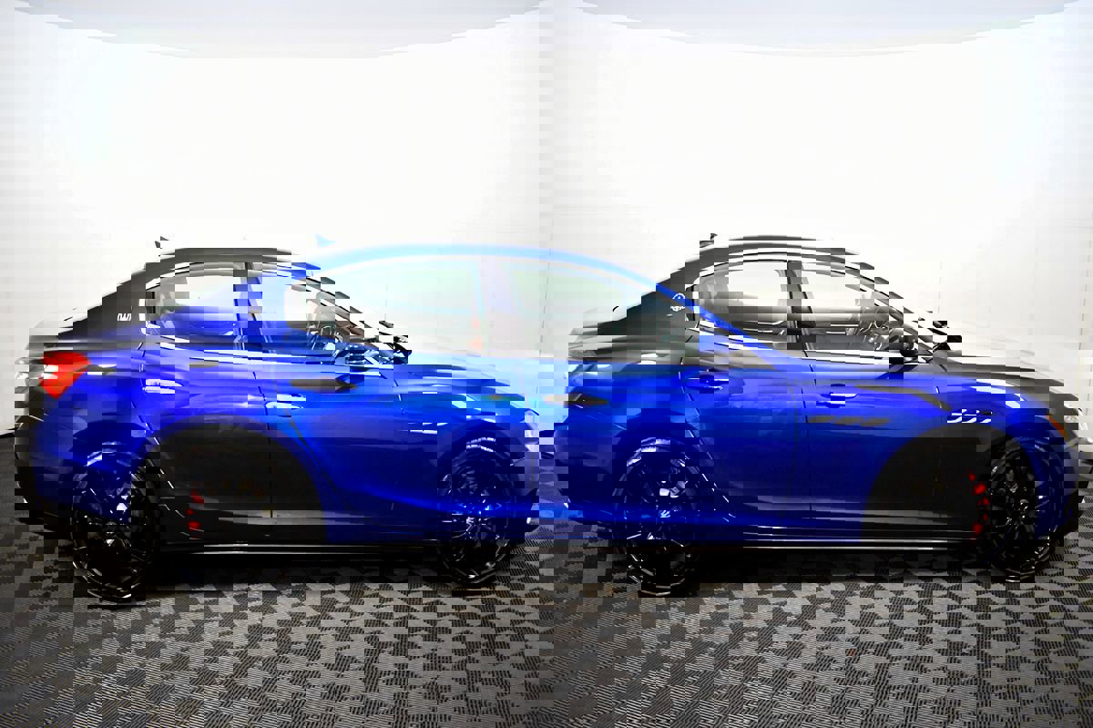 Used 2017 Maserati Ghibli S image 7