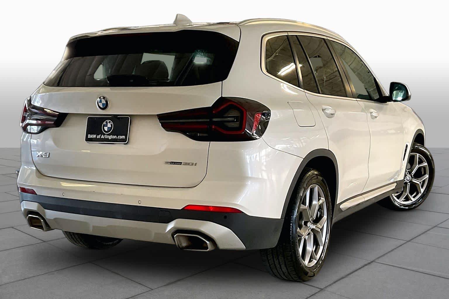 Used 2024 BMW X3 sDrive30i RWD image 12