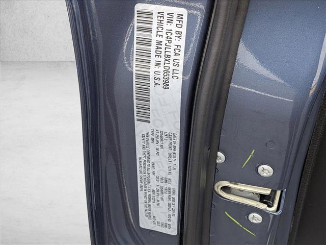 Used 2020 Jeep Cherokee Latitude Plus image 25