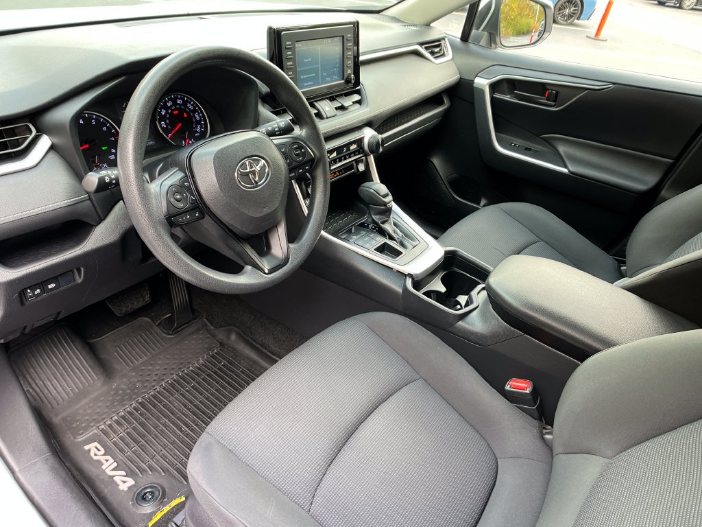 Used 2019 Toyota RAV4 LE w/ All Weather Liner Package AWD/4WD image 10