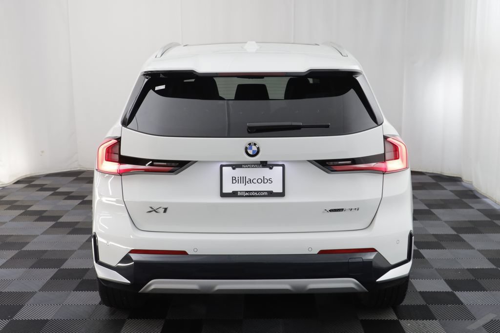 Used 2026 BMW X1 xDrive28i AWD/4WD image 16