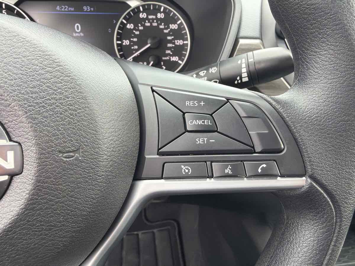 Used 2025 Nissan Altima 2.5 SV w/ SV Special Edition Package FWD image 35