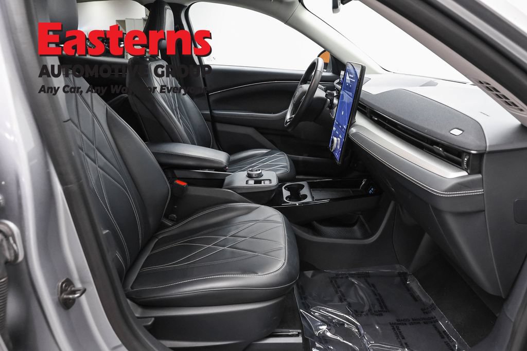 Used 2021 Ford Mustang Mach-E Select AWD/4WD image 22