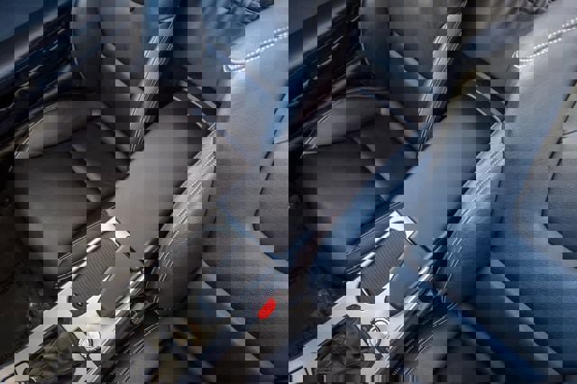 Used 2013 Mercedes-Benz SLK 250 image 28