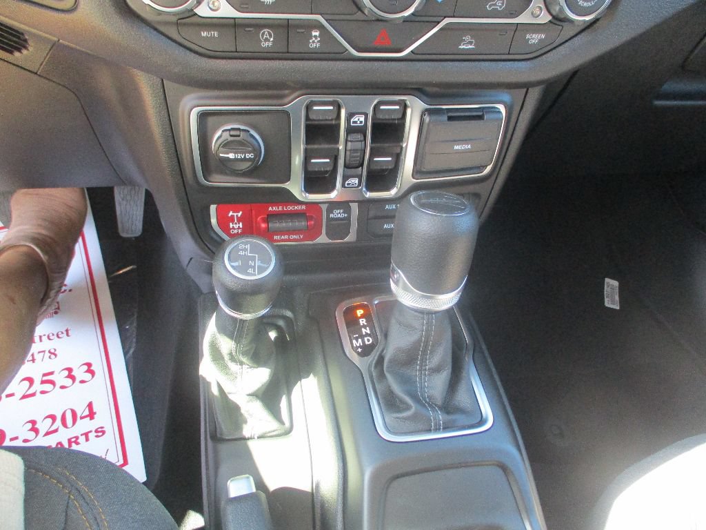 New 2025 Jeep Gladiator Sport AWD/4WD image 6