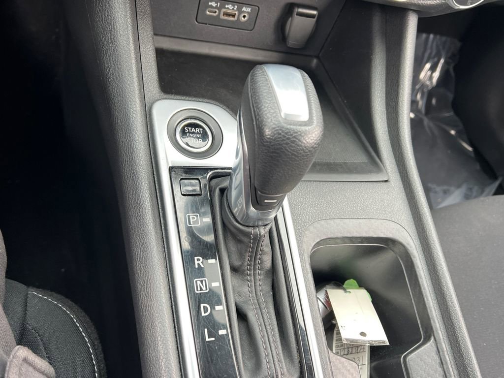 Used 2022 Nissan Sentra SV image 24