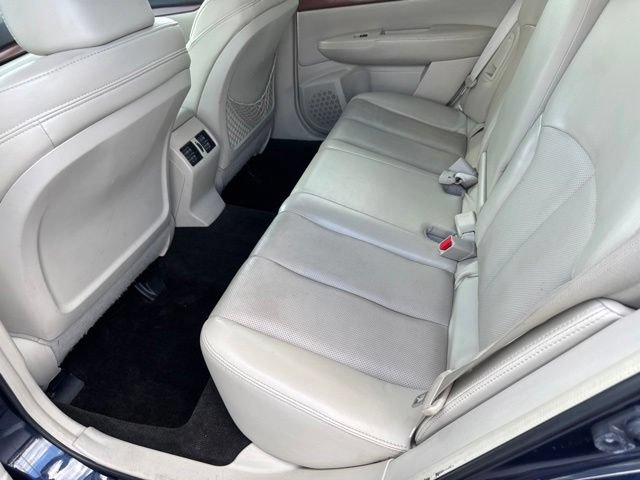 Used 2014 Subaru Outback 2.5i Limited AWD/4WD image 12
