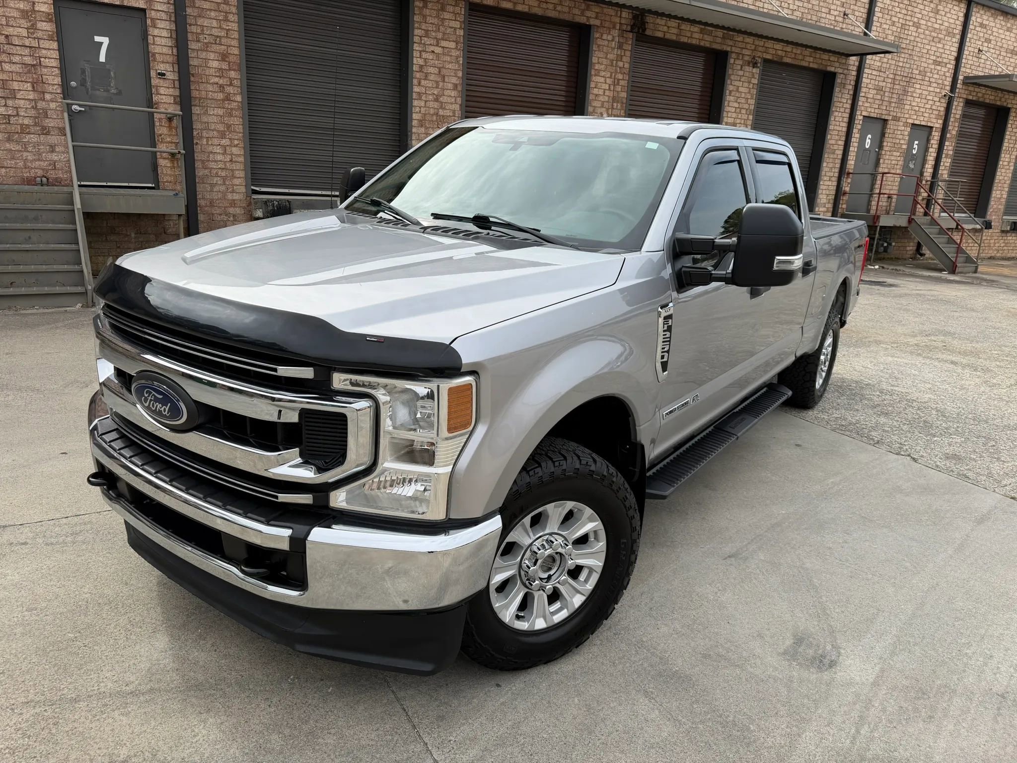 Used 2020 Ford F250 XLT AWD/4WD image 2