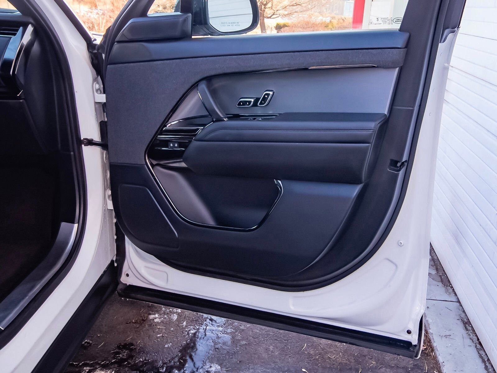 Used 2024 Land Rover Range Rover Sport Dynamic SE image 41