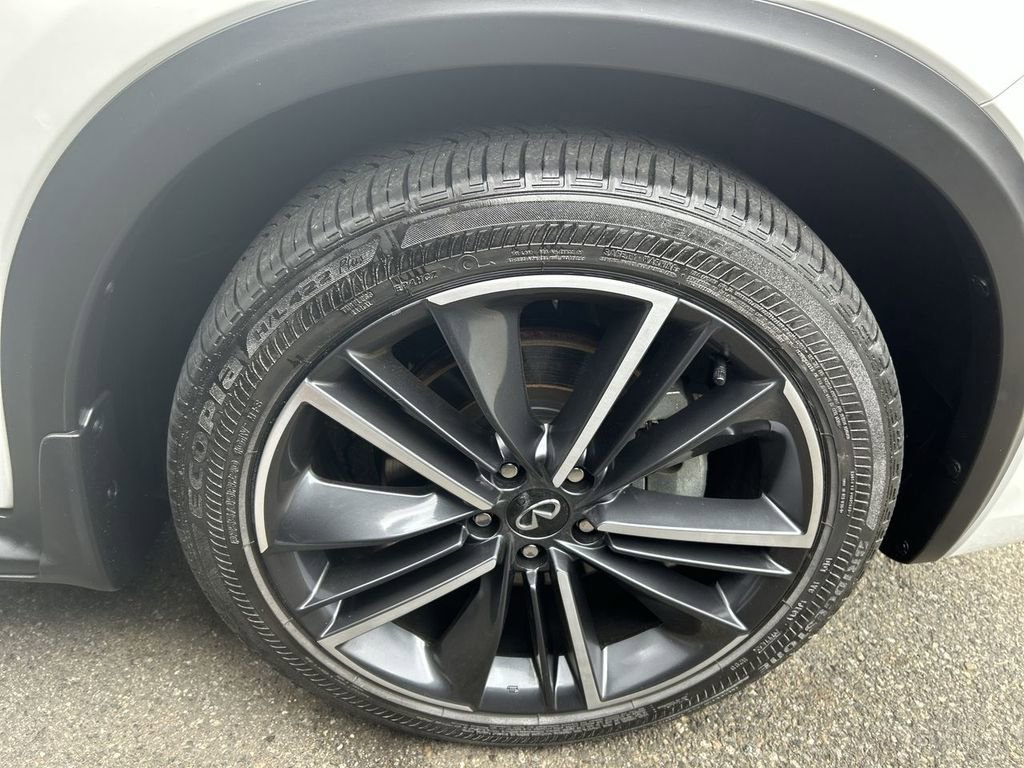 Certified 2025 INFINITI QX55 Luxe w/ Cargo Package image 13