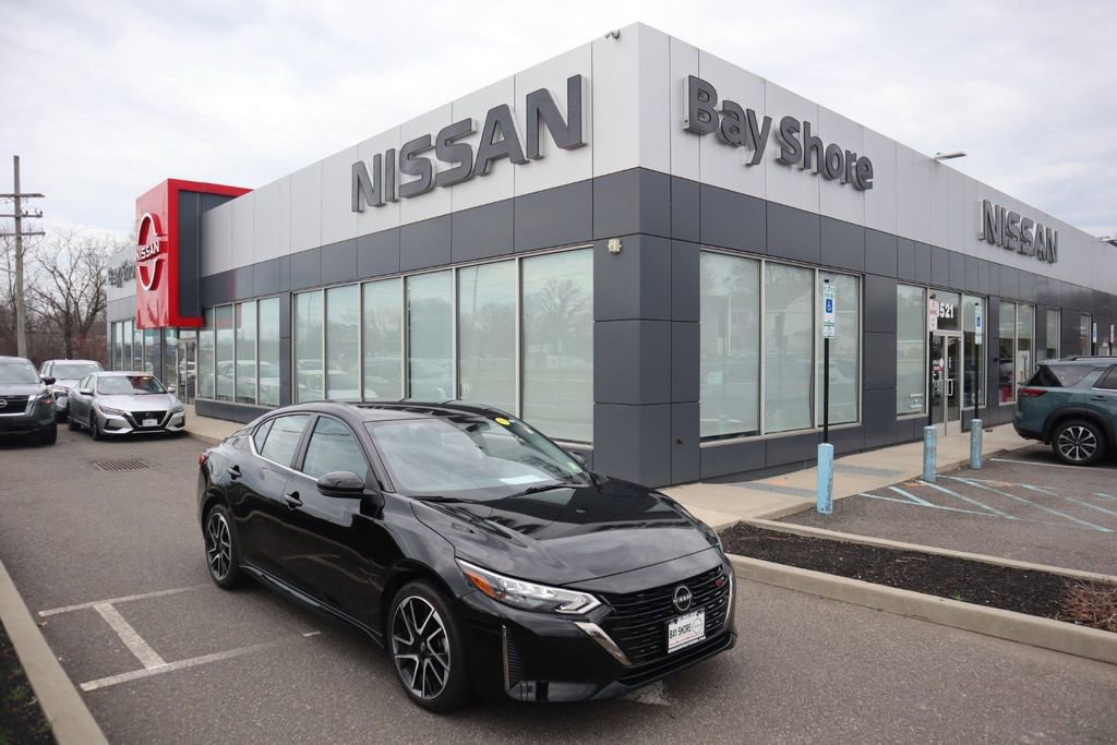 Certified 2024 Nissan Sentra SR image 1
