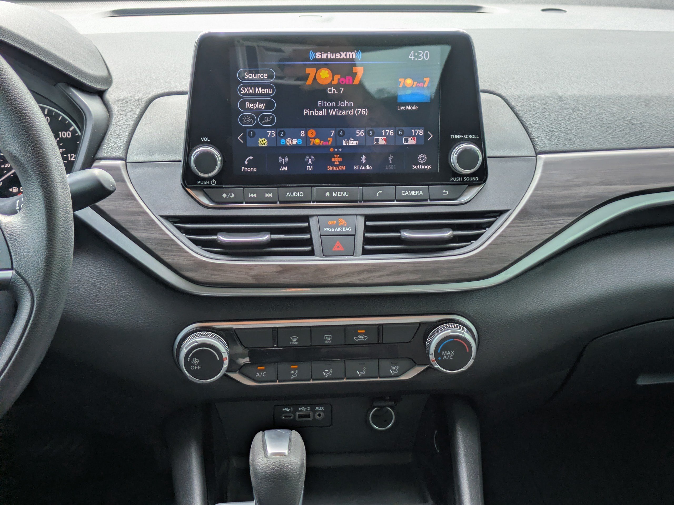 Certified 2024 Nissan Altima 2.5 SV FWD image 18