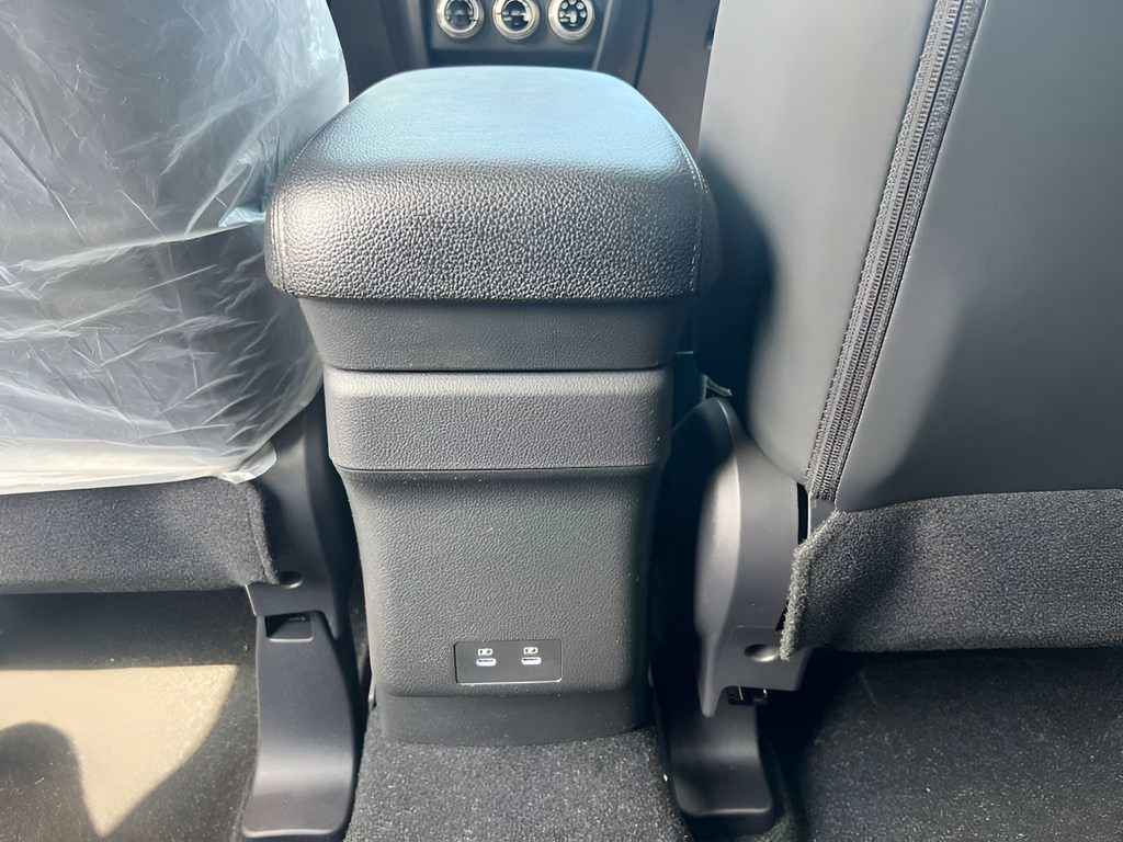 New 2026 Mitsubishi Outlander Sport SE AWD/4WD image 13