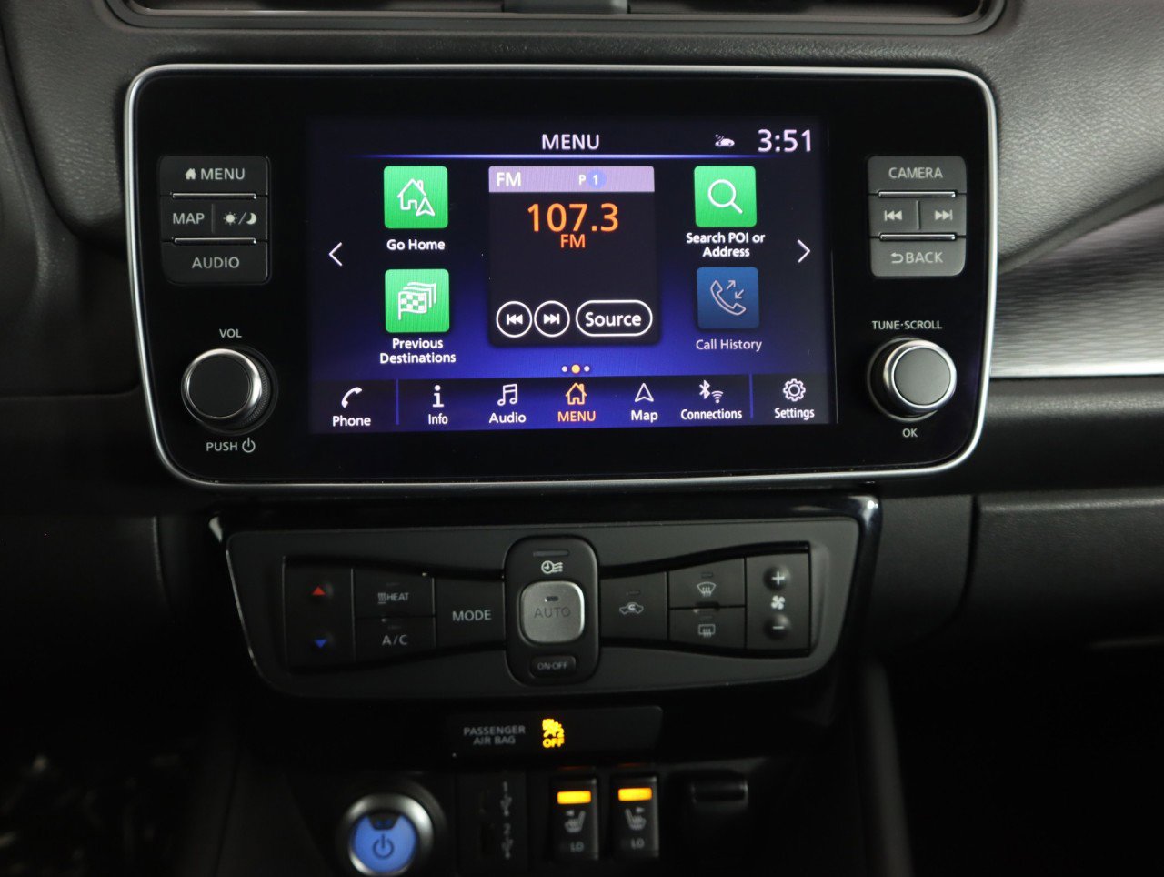 Used 2022 Nissan Leaf SV w/ Protection Package image 19