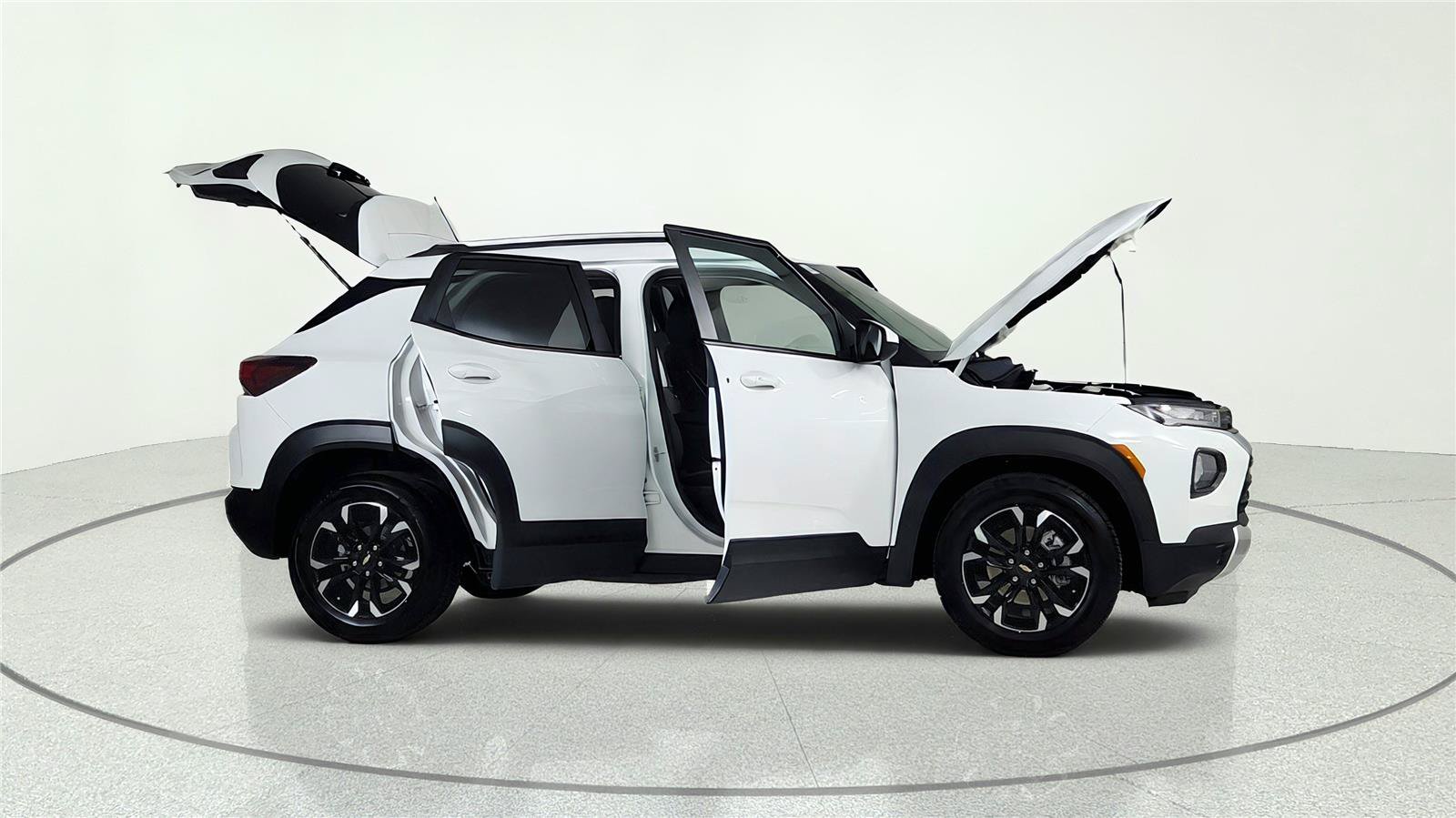 Used 2023 Chevrolet TrailBlazer LT FWD image 15