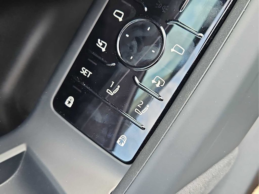 New 2026 Audi SQ5 Premium Plus AWD/4WD image 7