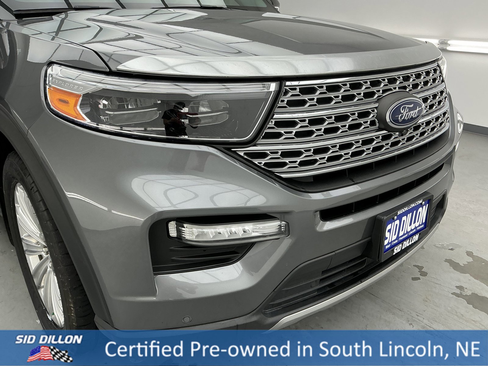 Used 2021 Ford Explorer Limited w/ Hybrid Equipment Group 310A image 28