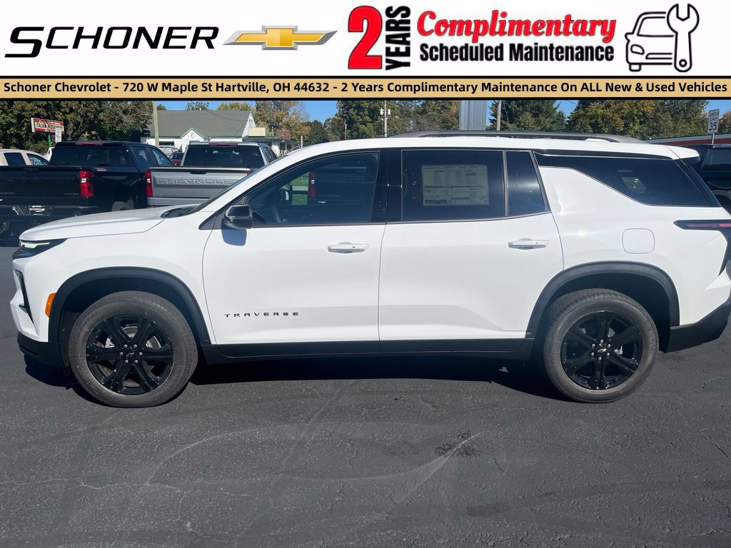 New 2027 Chevrolet Traverse LT w/ Midnight/Sport Edition FWD image 2