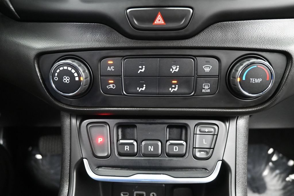 Certified 2021 GMC Terrain SLE FWD image 20